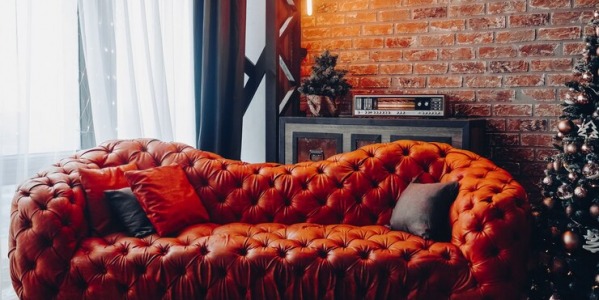 Elegance in the home: leather decoration and the latest trends