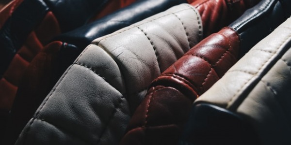 How to dye leather