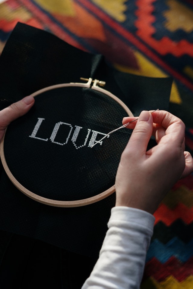 The art of embroidery: Leather embroidery